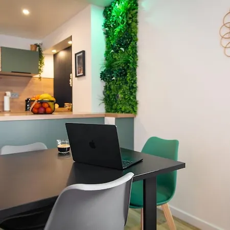 Dream Factory - Loft & Private Cinema 6p, 8 Minutes From Disneyland * Montry